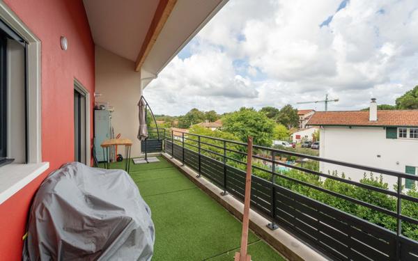 Appartement à vendre    3 pièces • 62,30 m2 Parentis-en-Born