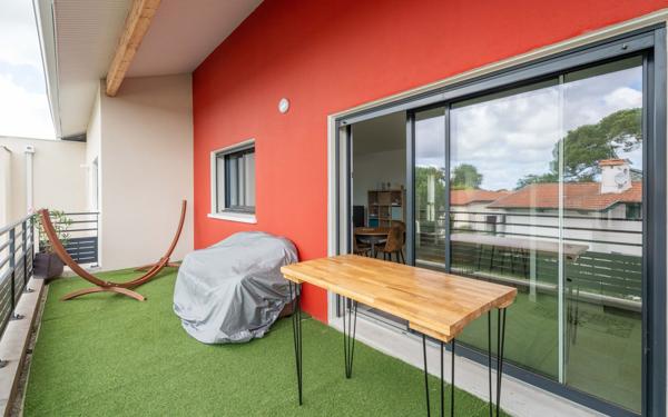 Appartement à vendre    3 pièces • 62,30 m2 Parentis-en-Born