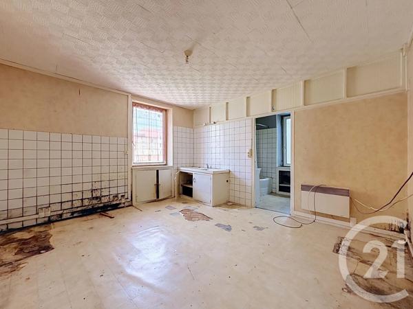 Appartement F4 à vendre  4 pièces - 75,03 m 2   SELONCOURT  - 25