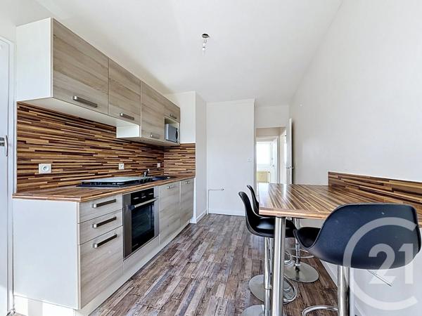 Appartement F4 à vendre  4 pièces - 75,03 m 2   SELONCOURT  - 25