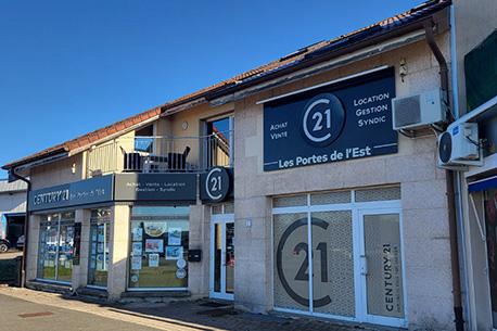 Appartement F4 à vendre  4 pièces - 75,03 m 2   SELONCOURT  - 25