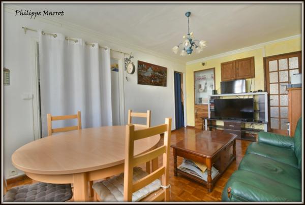 Appartement à vendre 4 pièces NIMES (30)