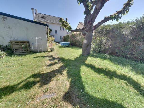 VENTE EXCLUSIVITE QUARTIER LAFAYETTE Maison Roissy-en-brie 5 pièces - 4/5 chambres - garage - jardin