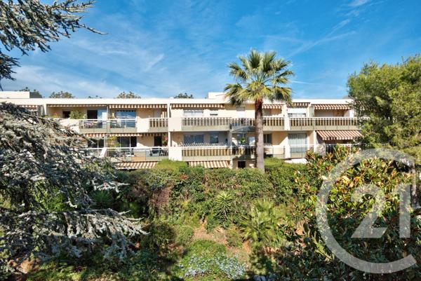 Appartement F3 à vendre  3 pièces - 63,48 m2 ST LAURENT DU VAR - 06