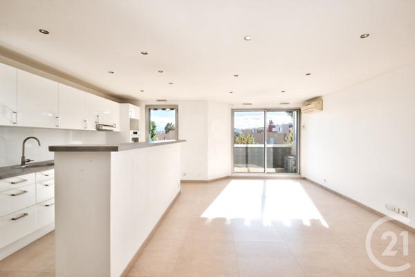 Appartement F3 à vendre  3 pièces - 63,48 m2 ST LAURENT DU VAR - 06