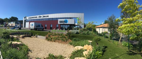À VENDRE – Local d'activité de 500m² moderne et rare à Lusignan (86)