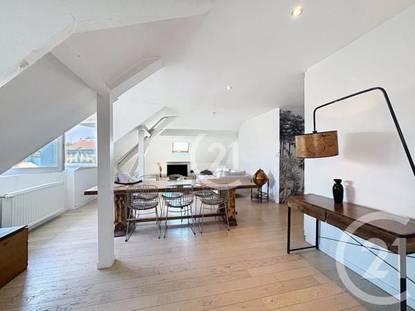 Appartement T3 à vendre  4 pièces - 92,16 m 2   BELFORT  - 90