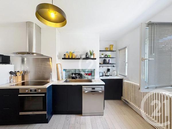 Appartement T3 à vendre  4 pièces - 92,16 m 2   BELFORT  - 90