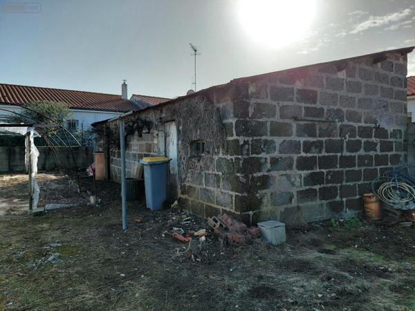 Maison individuelle à vendre à Challans en Vendée (85300), ref : VM5671-85092