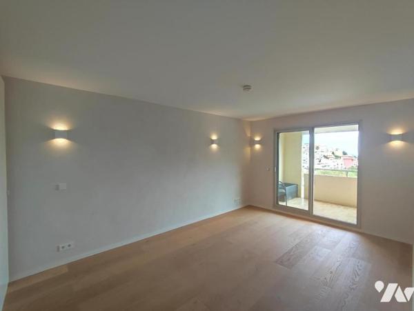 Lumineux appartement 2 pièces 