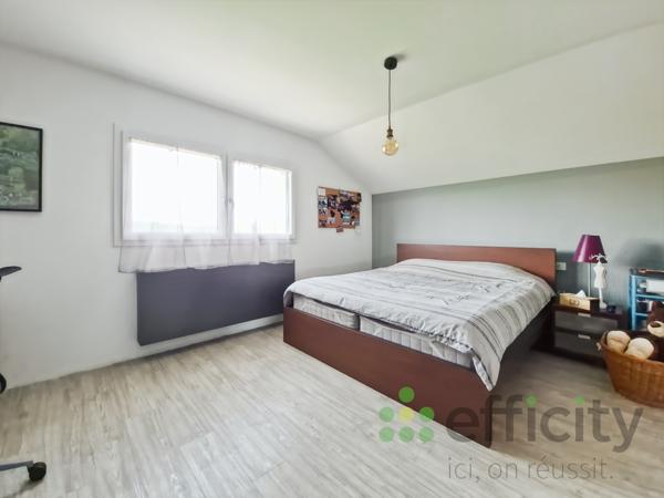 Maison 8 pièces - 270 m²