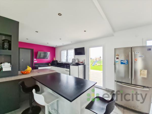 Maison 8 pièces - 270 m²