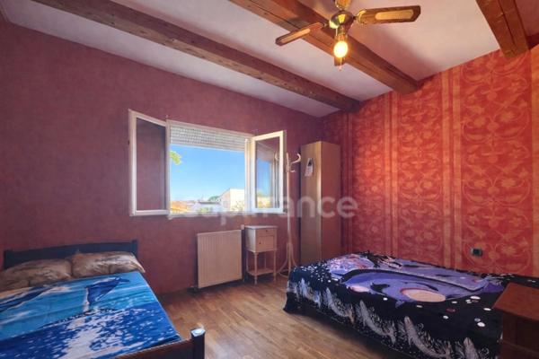 Maison 5 chambres ou 2 appartements T2/T4 + terrain à bâtir en option