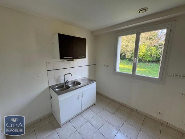 Maison à louer 5 pièces 95.74m² Buxerolles (86180)