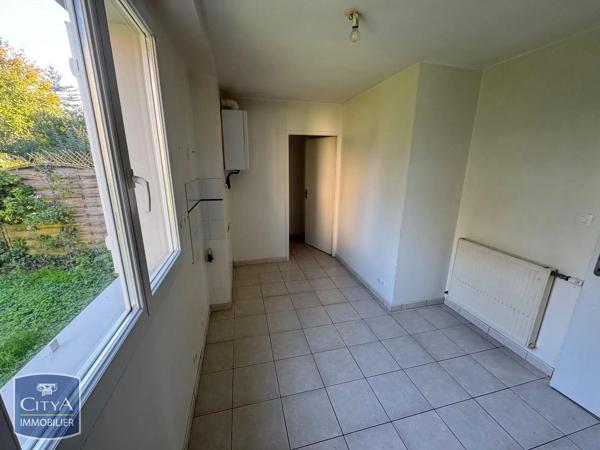 Maison à louer 5 pièces 95.74m² Buxerolles (86180)