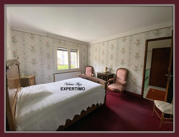 Lacaune (81230) Grande maison avec terrain attenant