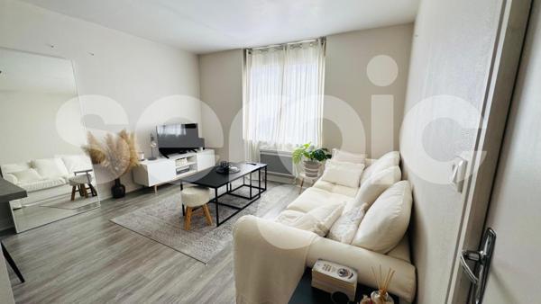 Location 2 Pieces 35 80000 Amiens 25 0927 01 0025