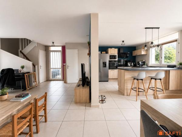 Maison spacieuse , grand jardin , 3 chambres !
