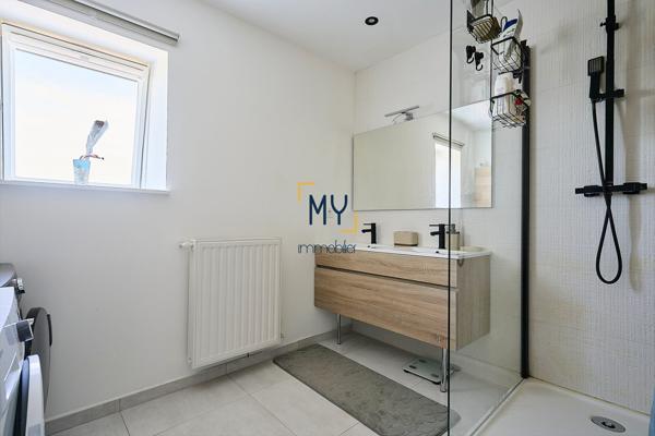 MAGNIFIQUE DUPLEX RÉNOVÉ