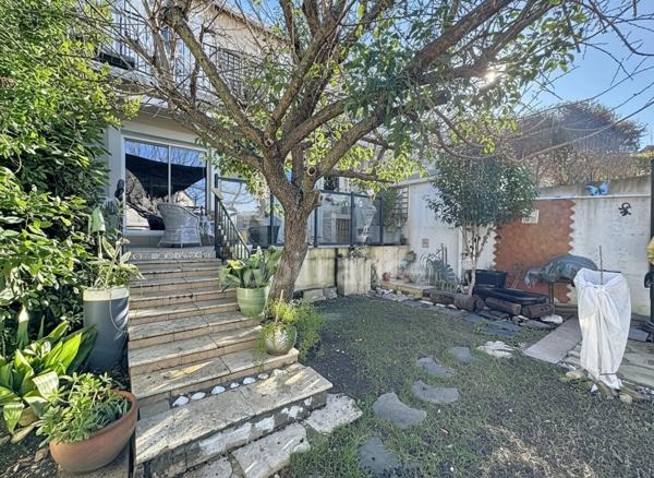 Maison de 100 m² avec garage et jardin - Beauvoisin