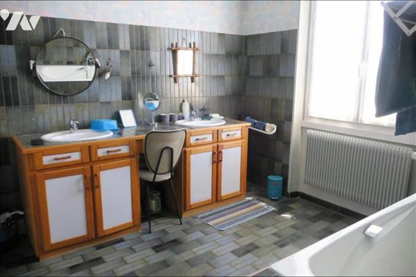 Maison T5 - Sous-sol - Garage - Jardin - 186 m² cadastré.