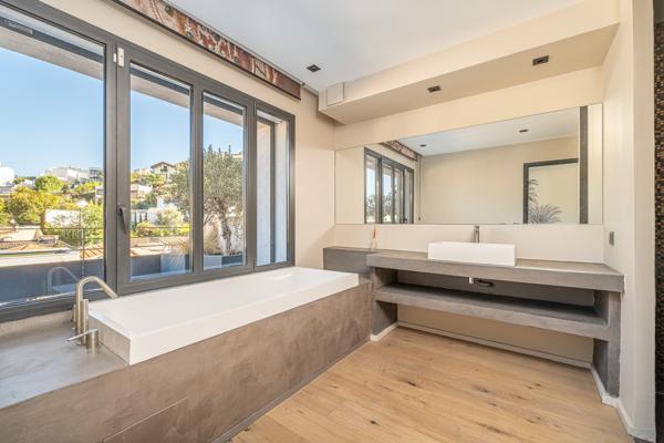 Maison 5 pièces - 190 m² Bien prestige