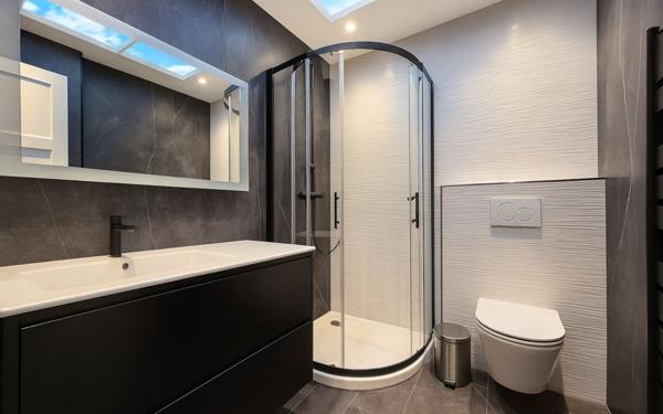 Appartement à louer    3 pièces • 103 m2 Saint-Germain-en-Laye