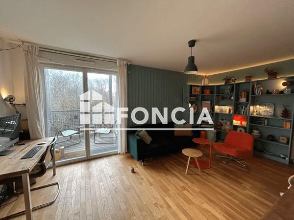 Location Appartement 3 pièces 68 m² - Ris Orangis 91130