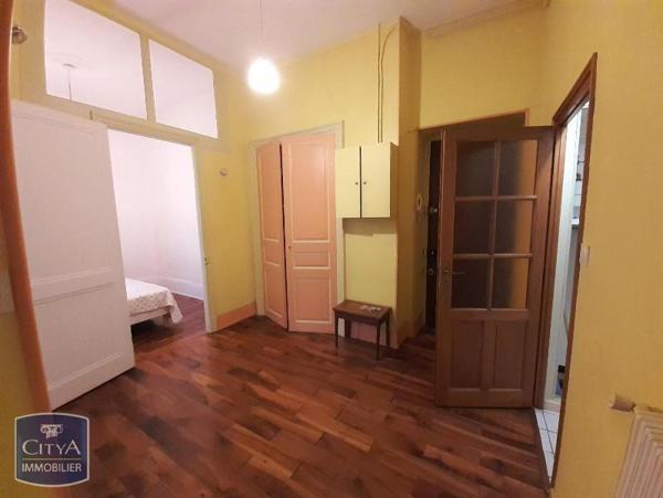 Location appartement 2 pièces de 69.16m²