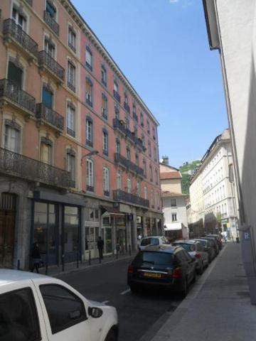 Location appartement 2 pièces de 69.16m²