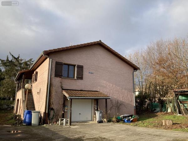 Maison individuelle à vendre à Lagnieu dans l'Ain (01150), ref : VM1477-01032