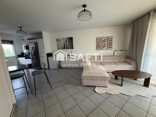 Appartement T4 de 2014, 76m2, ascenseur, balcon et parking sécurisé