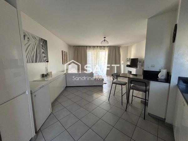 Appartement T4 de 2014, 76m2, ascenseur, balcon et parking sécurisé