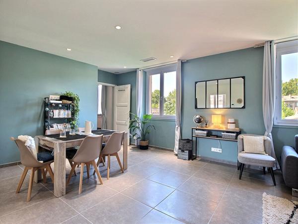 Appartement Avignon T3 renove proche centre ville - COUP DE COEUR