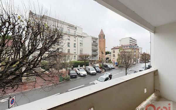 Appartement à vendre    1 pièce • 38,27 m2 Clamart
