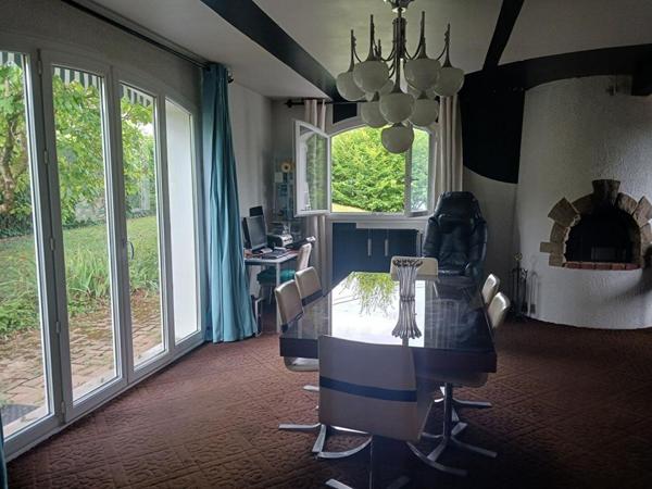 Maison Lons Le Saunier 6 pièce(s)