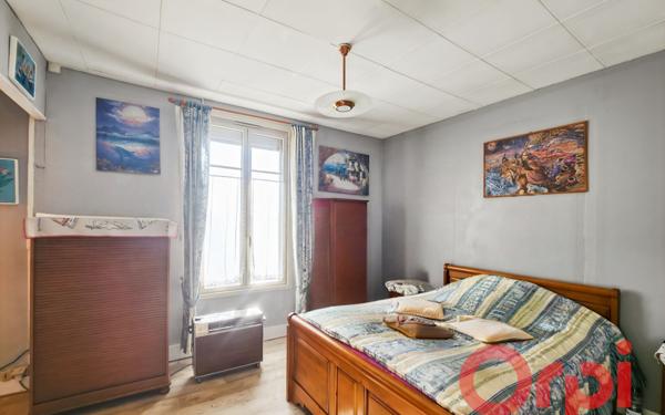 Maison à vendre    5 pièces •  Saint-Amand-Montrond