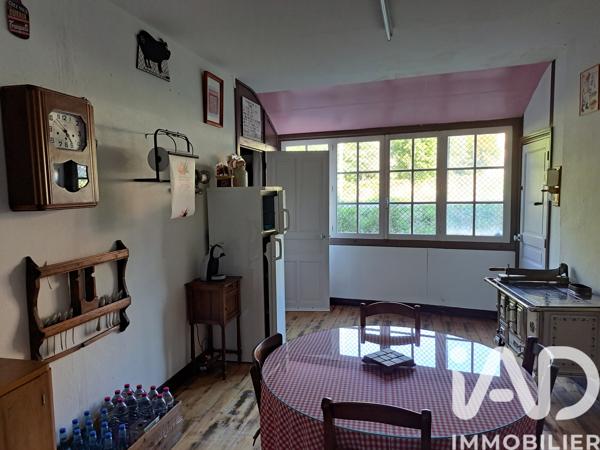 Maison à vendre 7 pièces 119,59 m² Saint-Nectaire