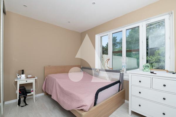Maison 4 pièces 194 m2