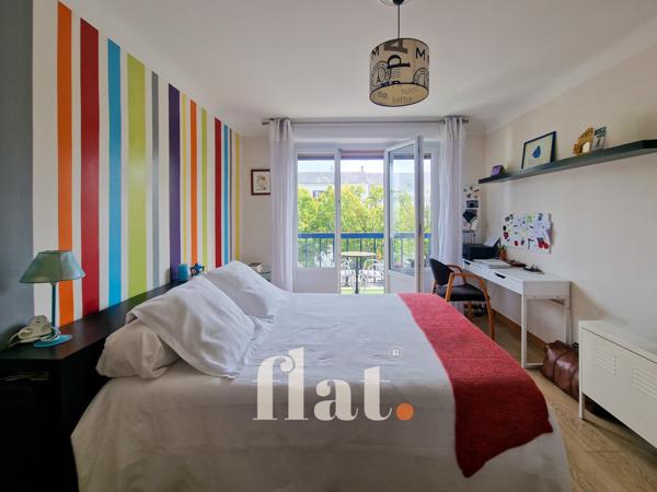 Appartement
                                                                                                                                                                                                                                                                                                                        4 pièce(s)                                                                                                                                                                                                          3 chambre(s)                                                                                                                                                                                                          92  m²