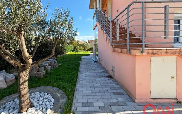 Maison à vendre    7 pièces • 148 m2 La Seyne-sur-Mer