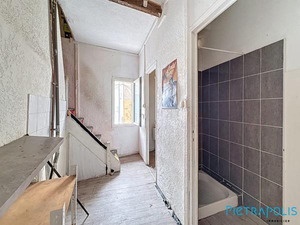 SÈTE - QUARTIER HAUT : Appartement T2 + Mezzanine en duplex