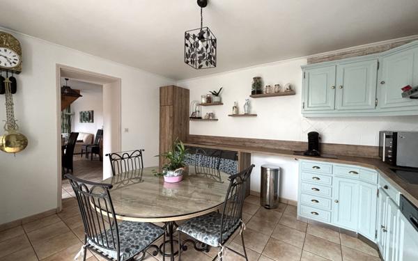 Maison à vendre    7 pièces •  Rocheservière