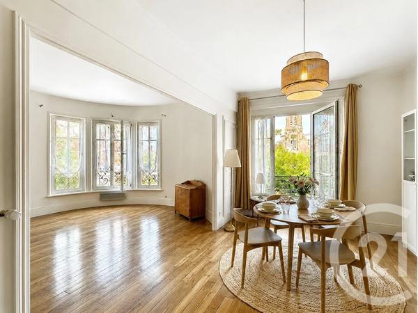Appartement à vendre  4 pièces - 112 m 2   ARMENTIERES  - 59