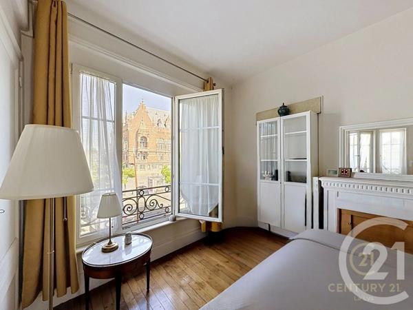 Appartement à vendre  4 pièces - 112 m 2   ARMENTIERES  - 59