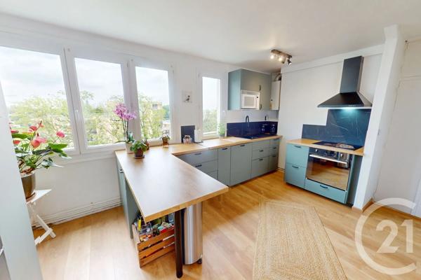 Appartement F4 à vendre  5 pièces - 76,09 m 2   ST QUENTIN  - 02