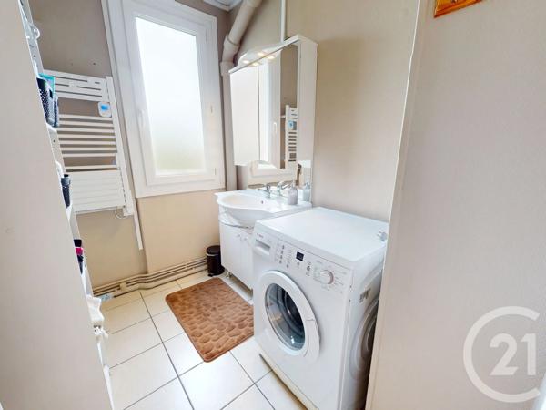 Appartement F4 à vendre  5 pièces - 76,09 m 2   ST QUENTIN  - 02