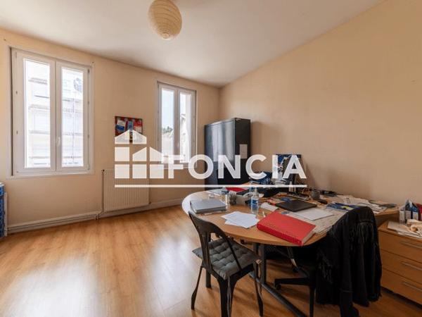 À vendre Maison 6 pièces 131 m² - Agen 47000