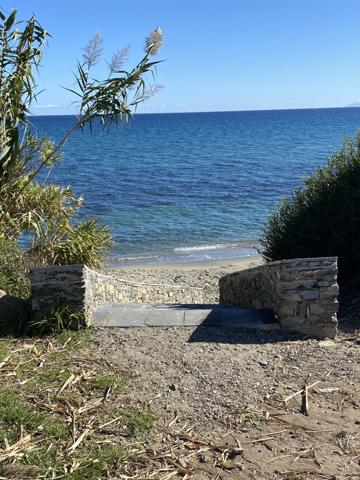 Cervione (20221) CERVIONE :A 100 m de la plage appartement en duplex d'environ 63 m2 dans une résidence avec piscine