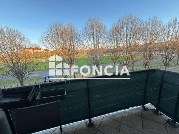 Location Appartement 3 pièces 53.3 m² - 2 RUE DE SOLFERINO Elbeuf 76500